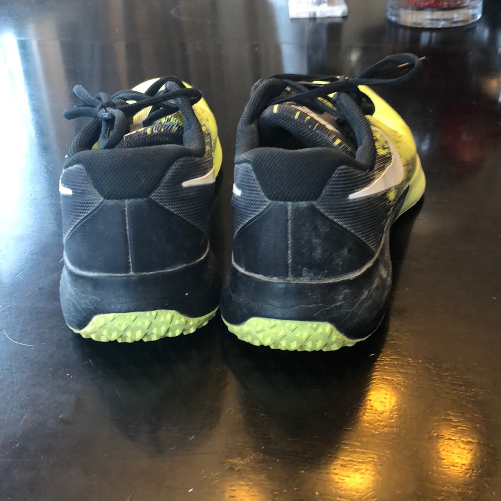 Nike flywires